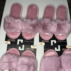 Nanette Lepore NWT Memory Foam Slide Slipper 
Size 9 Pink indoor & outdoor Sole.